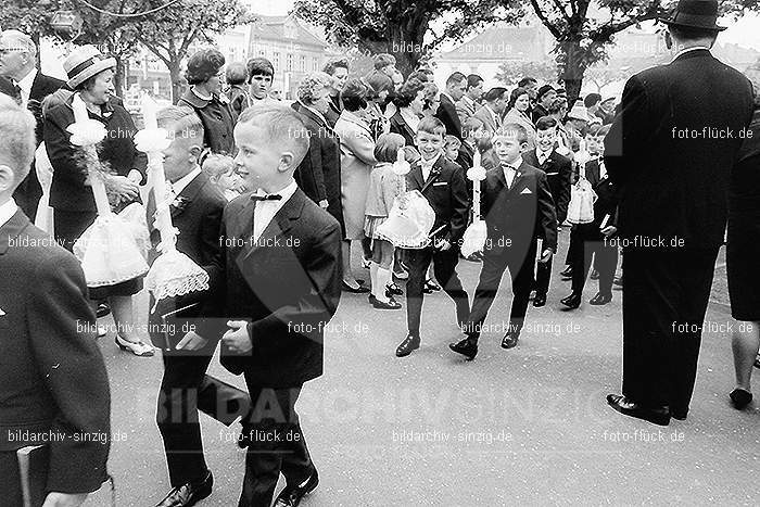 1967 Weißer Sonntag Kommunion in Sinzig St. Peter: WSSNKMSNSTPT-010000