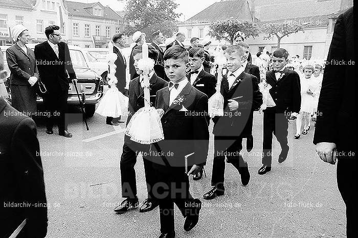 1967 Weißer Sonntag Kommunion in Sinzig St. Peter: WSSNKMSNSTPT-010022