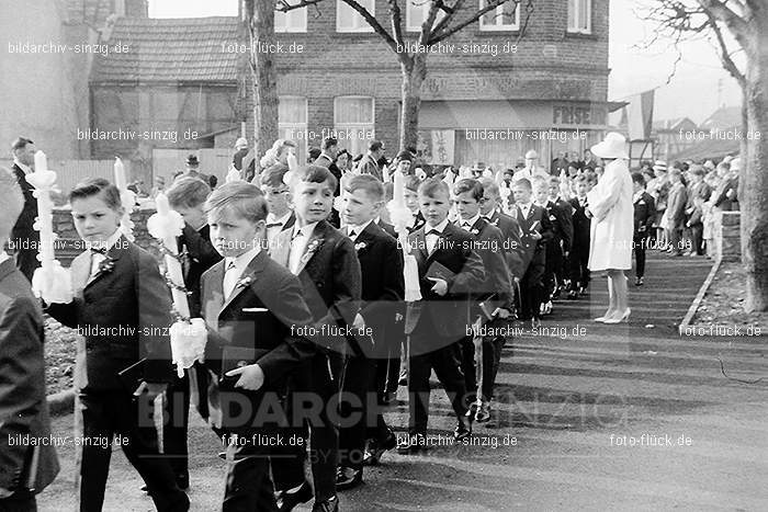 1967 Weißer Sonntag Kommunion in Sinzig St. Peter: WSSNKMSNSTPT-010088