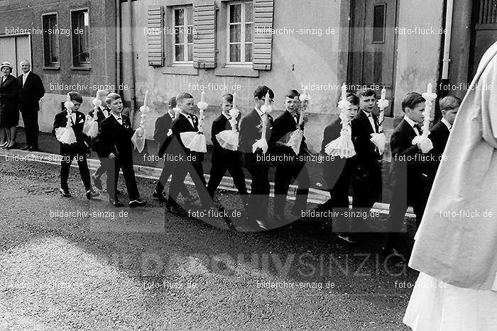 1965 Kinderkommunion Weißer Sonntag in Sinzig: KNWSSNSN-010141