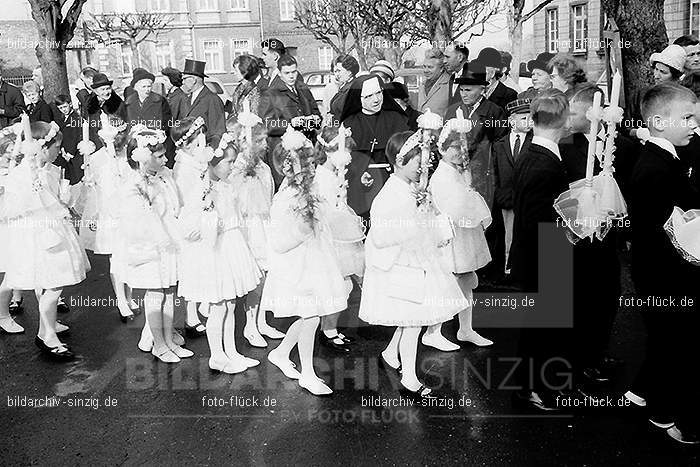 1965 Kinderkommunion Weißer Sonntag in Sinzig: KNWSSNSN-010161