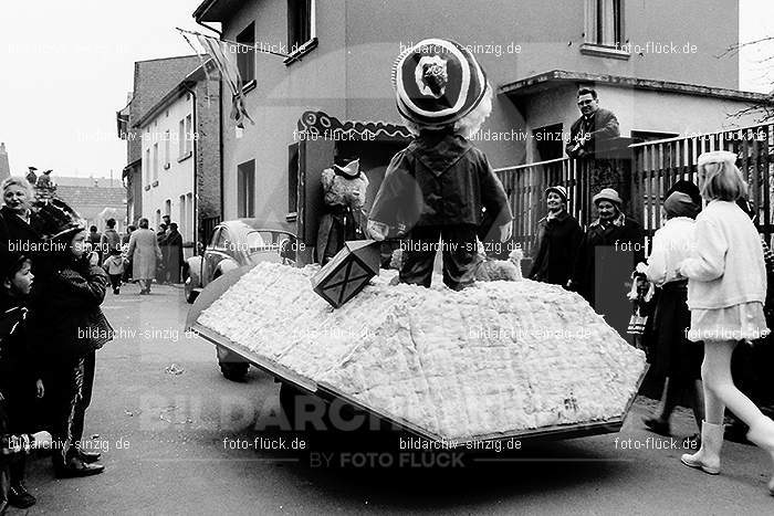 1967 Kinderzug am Veilchendienstag in Sinzig: KNVLSN-010223