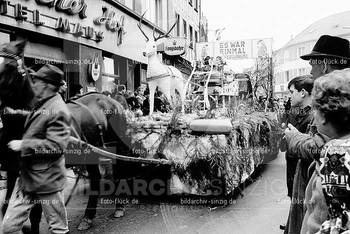 1967 Kinderzug am Veilchendienstag in Sinzig: KNVLSN-010240