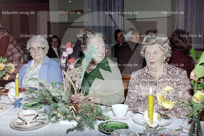 1978 Weihnachtsfeier der Senioren in Koisdorf: WHSNKS-010456