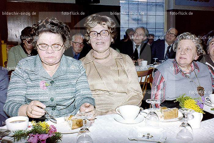 1979 Karnevalssitzung der Senioren in Sinzig: KRSNSN-010854