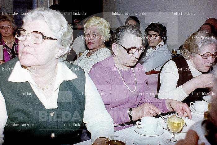 1979 Karnevalssitzung der Senioren in Sinzig: KRSNSN-010867