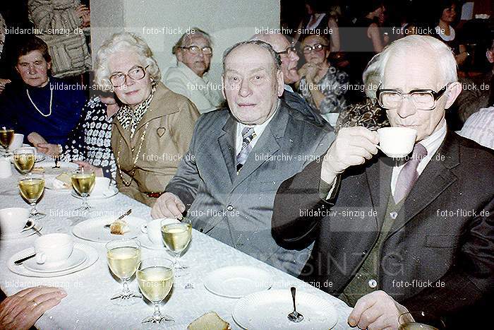 1979 Karnevalssitzung der Senioren in Sinzig: KRSNSN-010876