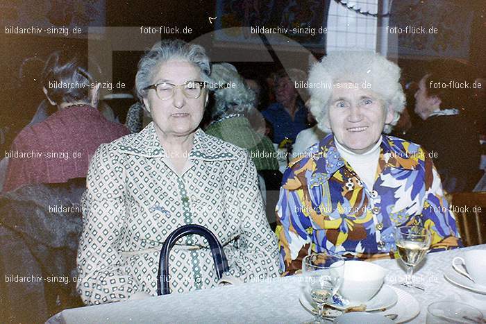1979 Karnevalssitzung der Senioren in Sinzig: KRSNSN-010881