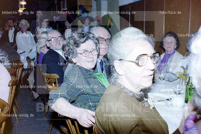 1979 Karnevalssitzung der Senioren in Sinzig: KRSNSN-010895
