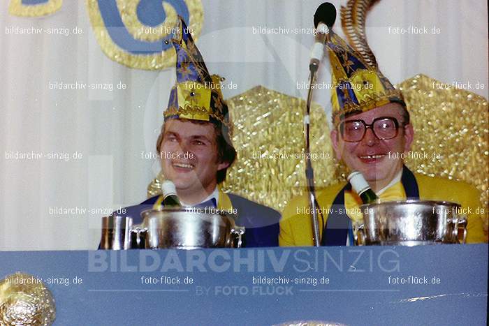 1979 Karnevalssitzung der Senioren in Sinzig: KRSNSN-010975