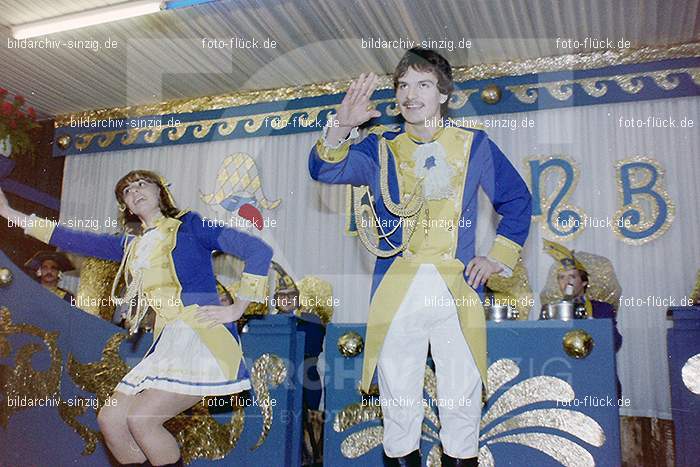 1979 Karnevalssitzung der Senioren in Sinzig: KRSNSN-010983