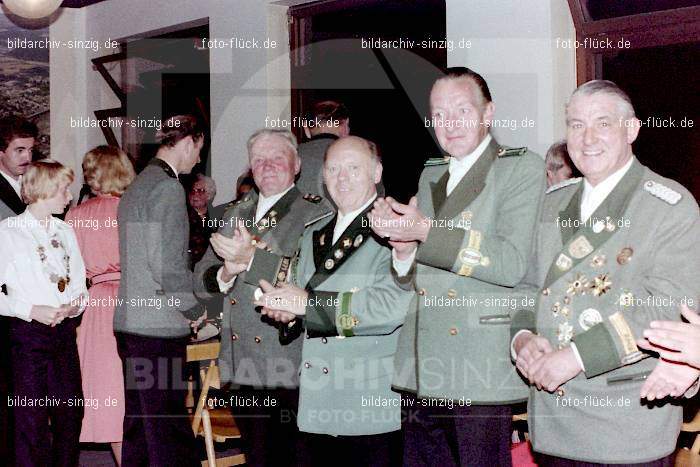 1979 Schützenball der St. Hubertus Schützengesellschaft im Jugendhaus Sinzig: SCSTHBSCJGSN-011031