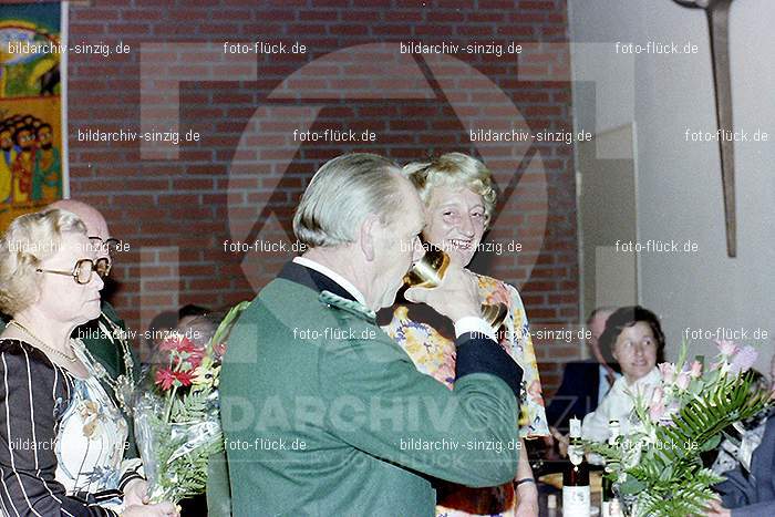 1979 Schützenball der St. Hubertus Schützengesellschaft im Jugendhaus Sinzig: SCSTHBSCJGSN-011068