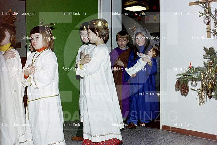 1974 Kindergarten St. Peter Heilige 3 Könige: KNSTPTHLKN-011137