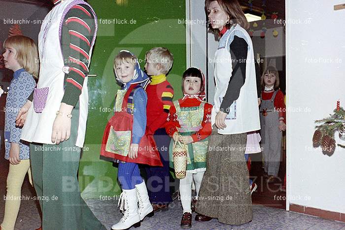 1974 Kindergarten St. Peter Heilige 3 Könige: KNSTPTHLKN-011141