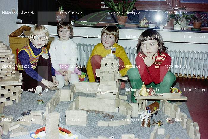 1974 Kindergarten St. Peter Heilige 3 Könige: KNSTPTHLKN-011148