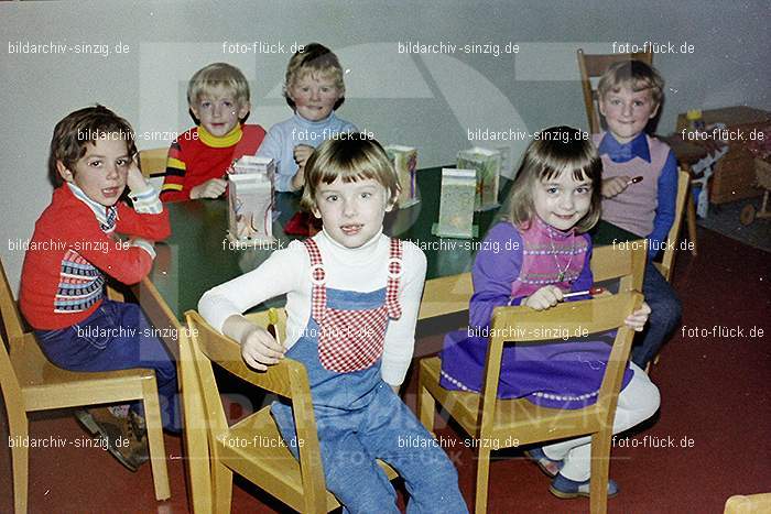 1974 Sankt Martin im Kindergarten St. Peter: SNMRKNSTPT-011207