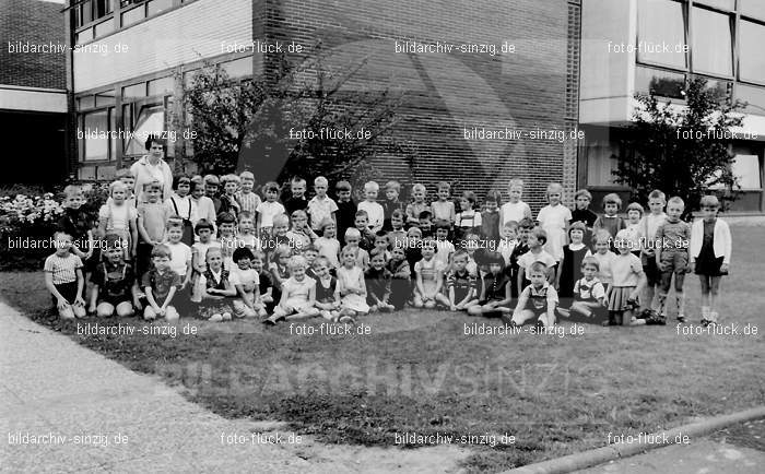 Klassenfotos Grund- und Hauptschule Sinzig: KLGRHPSN-001139