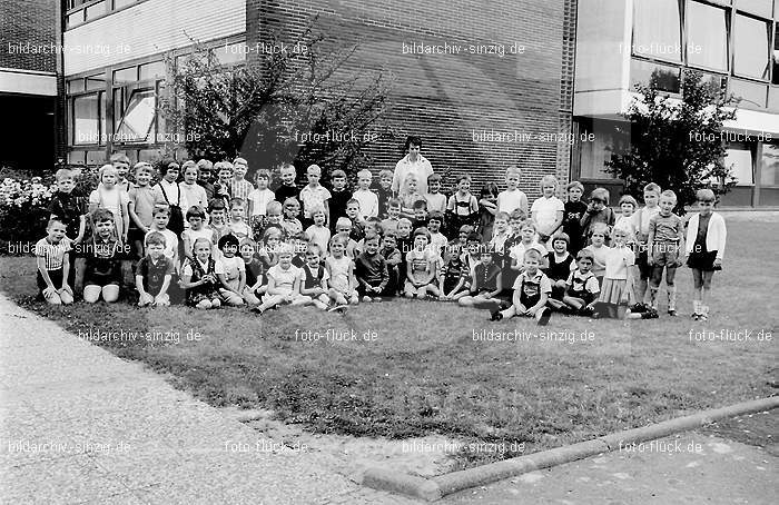 Klassenfotos Grund- und Hauptschule Sinzig: KLGRHPSN-001144