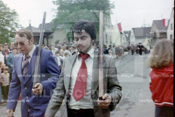 1978 Kirmes und Parademarsch in Löhndorf: KRPRLH-011448