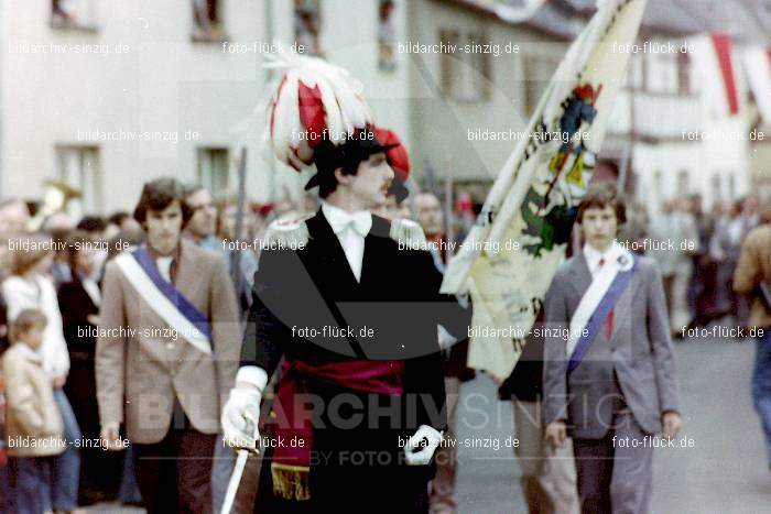 1978 Kirmes und Parademarsch in Löhndorf: KRPRLH-011453