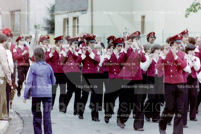 1978 Kirmes und Parademarsch in Löhndorf: KRPRLH-011457