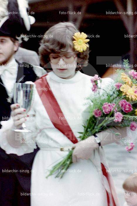 1978 Kirmes und Parademarsch in Löhndorf: KRPRLH-011471
