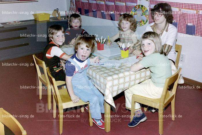 1978 Kindergarten St. Peter in Sinzig: KNSTPTSN-011531