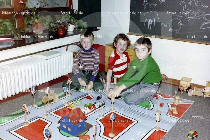 1978 Kindergarten St. Peter in Sinzig: KNSTPTSN-011532