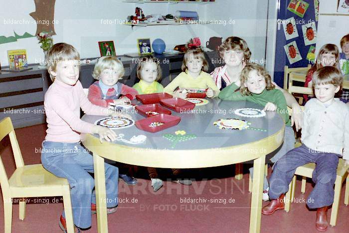 1978 Kindergarten St. Peter in Sinzig: KNSTPTSN-011545