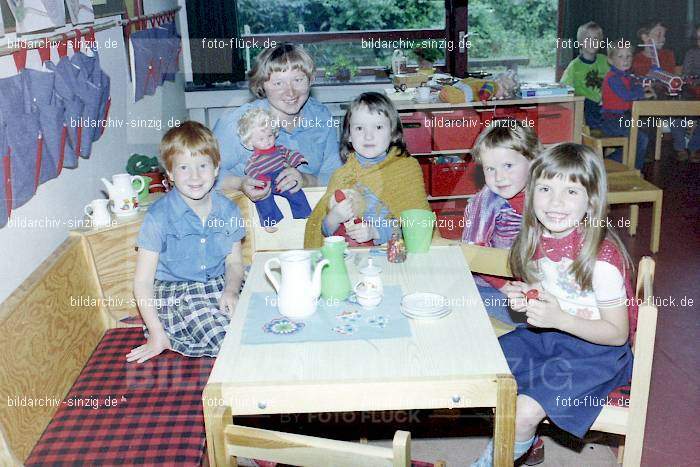 1978 Kindergarten St. Peter in Sinzig: KNSTPTSN-011548