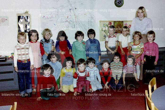 1978 Kindergarten St. Peter in Sinzig: KNSTPTSN-011552