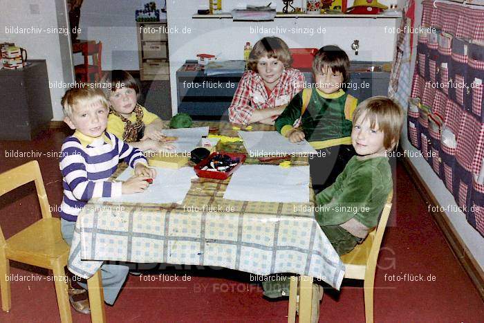 1978 Kindergarten St. Peter in Sinzig: KNSTPTSN-011561