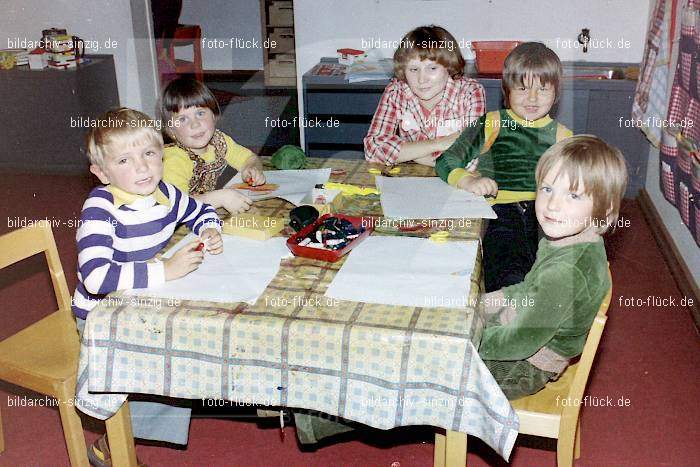1978 Kindergarten St. Peter in Sinzig: KNSTPTSN-011562
