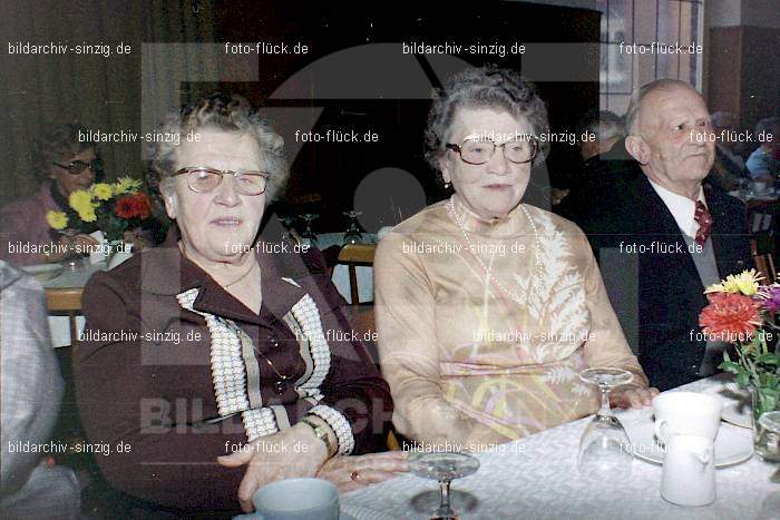1978 Seniorenfeier Sinzig im Helenensaal: SNSNHL-011666