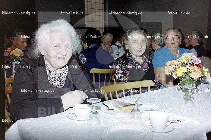 1978 Seniorenfeier Sinzig im Helenensaal: SNSNHL-011685