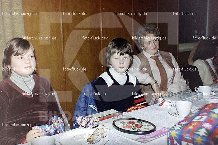 1978 Weihnachtsfeier für die Kinder der Angestellten der Agrob: WHFRKNNGGR-011862