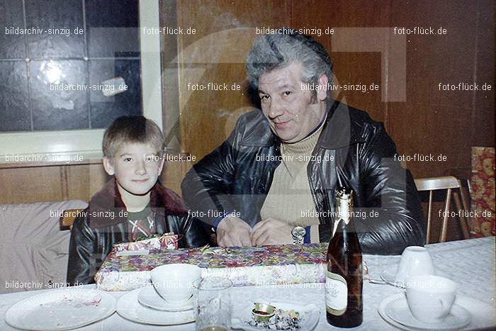 1978 Weihnachtsfeier für die Kinder der Angestellten der Agrob: WHFRKNNGGR-011863