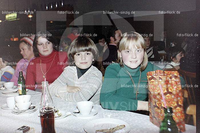 1978 Weihnachtsfeier für die Kinder der Angestellten der Agrob: WHFRKNNGGR-011920