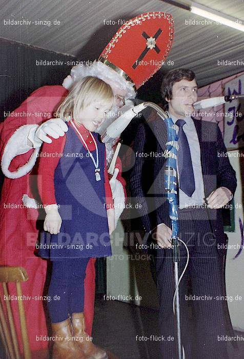 1978 Weihnachtsfeier für die Kinder der Angestellten der Agrob: WHFRKNNGGR-011927