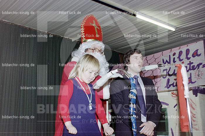 1978 Weihnachtsfeier für die Kinder der Angestellten der Agrob: WHFRKNNGGR-011928