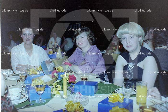 1978 Avonberaterinnen im Dorinhotel Bad Neuenahr: VNDRBDNN-011978