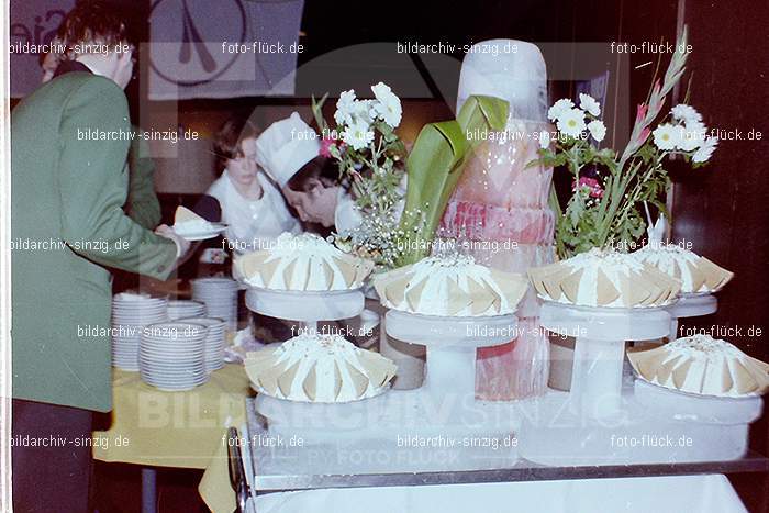 1978 Avonberaterinnen im Dorinhotel Bad Neuenahr: VNDRBDNN-011997