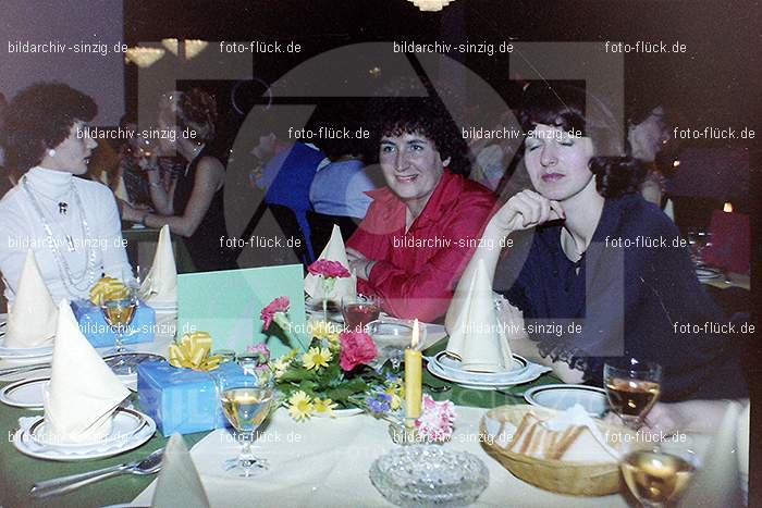 1978 Avonberaterinnen im Dorinhotel Bad Neuenahr: VNDRBDNN-012029