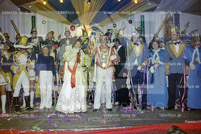 1974 Prinzenproklamation im Helenensaal Sinzig: PRHLSN-012106