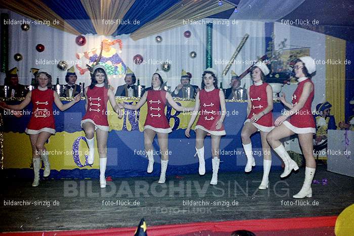 1974 Prinzenproklamation im Helenensaal Sinzig: PRHLSN-012108
