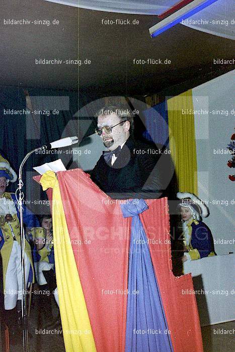 1974 Prinzenproklamation im Helenensaal Sinzig: PRHLSN-012112