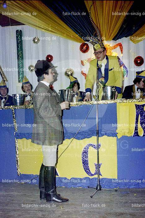 1974 Prinzenproklamation im Helenensaal Sinzig: PRHLSN-012140