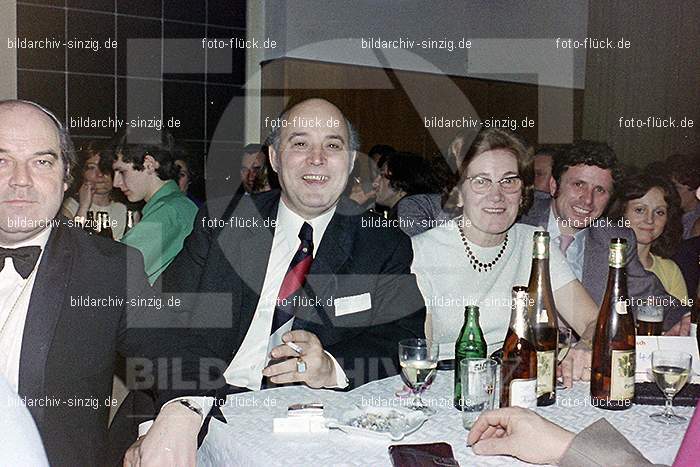 1974 Prinzenproklamation im Helenensaal Sinzig: PRHLSN-012457