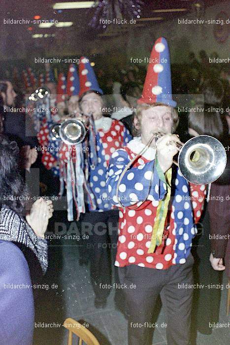 1974 Prinzenproklamation im Helenensaal Sinzig: PRHLSN-012470